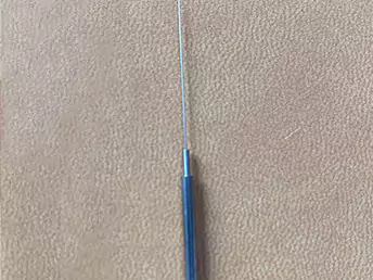 Precision needle 1